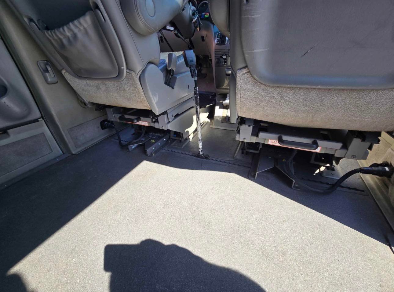 
								2005 Toyota Sienna – XLE WHEELCHAIR CONVERSION VAN full									